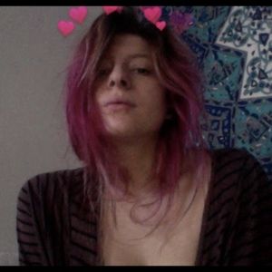 Meet your Posher, Isabella